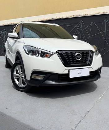 NISSAN KICKS 1.6 16V FLEXSTART S 4P XTRONIC NISSAN KICKS 1.6 16V FLEXSTART S 4P XTRONIC